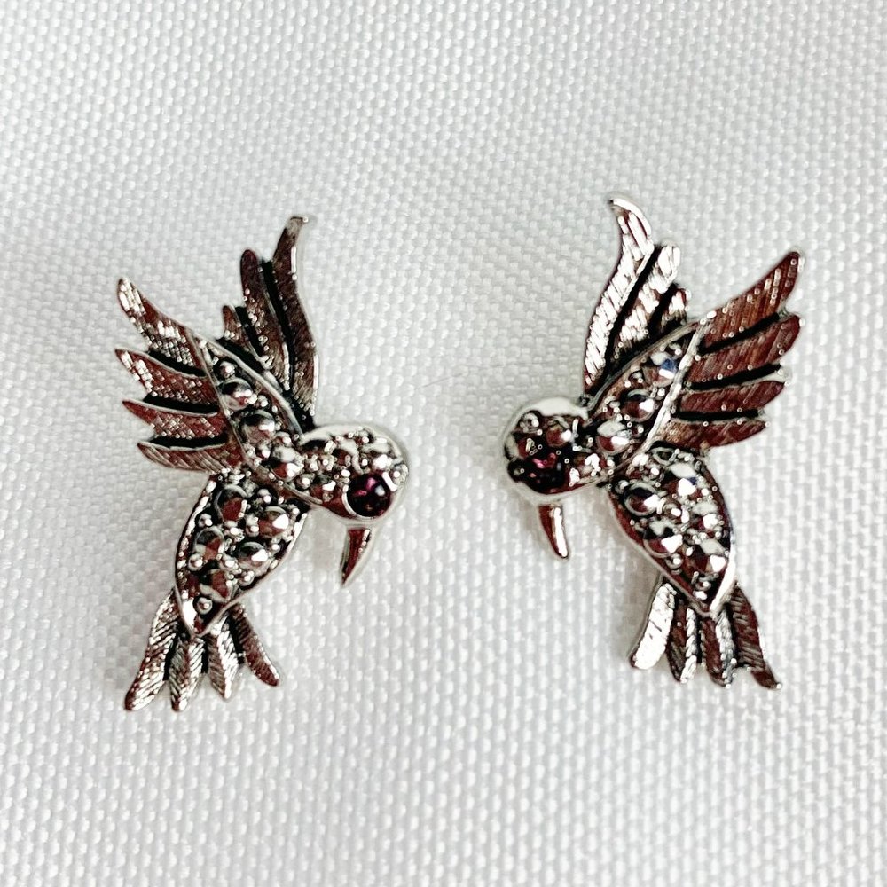 Vintage Hummingbird Silver Tone Earrings
